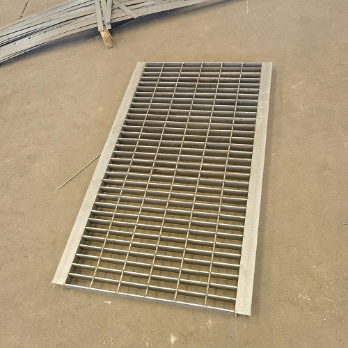 排水溝蓋板鋼格板鋼格柵的綜合優(yōu)勢