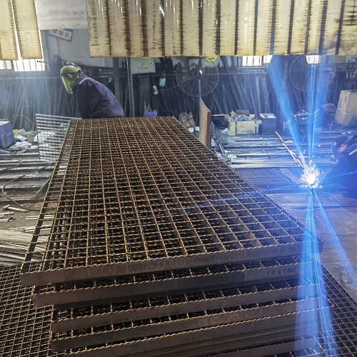 鋼格板規(guī)格、承重、安裝全解析