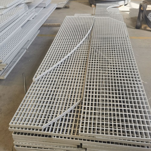 如何辨別劣質(zhì)鋼格板？看這4個(gè)細(xì)節(jié)，避免安全隱患！