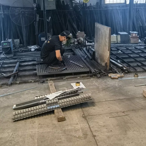 工程人必備！鋼格柵的6種實(shí)用場景解析