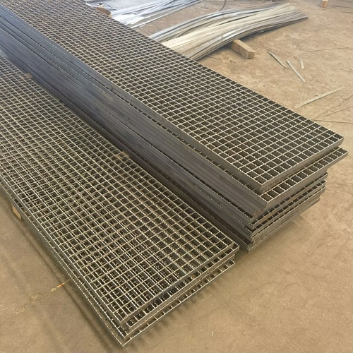 為什么說鋼格柵是工程建設(shè)的 “全能選手”？