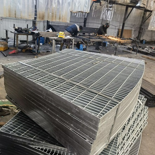 鋼格柵板市場(chǎng)格局正在發(fā)生變化，這些信號(hào)要關(guān)注