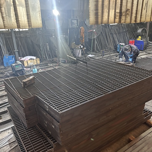 鋼格板為什么越來越受工程項(xiàng)目歡迎